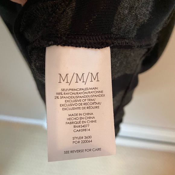 CAbi Aligned Tank Size M - Picture 7 of 7